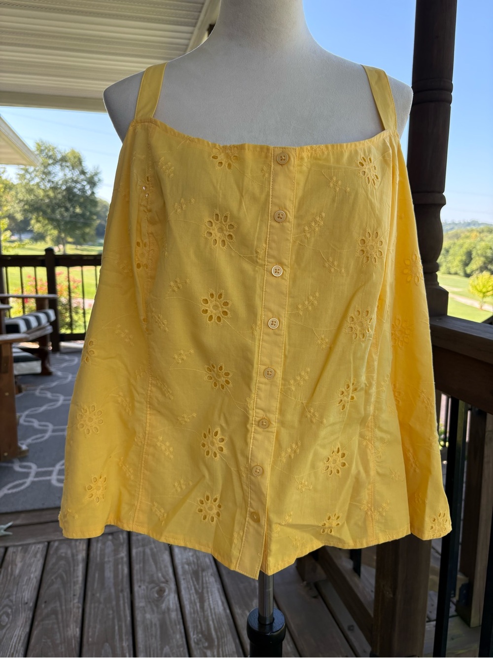 NWT Torrid Yarrow Yellow Cotton Eyelet Button-Front Cami Top Size 4